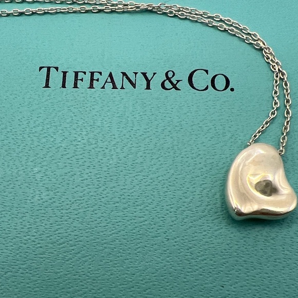 Tiffany & Co. Elsa Peretti Full Heart Pendant Necklace – 18” Sterling Silver